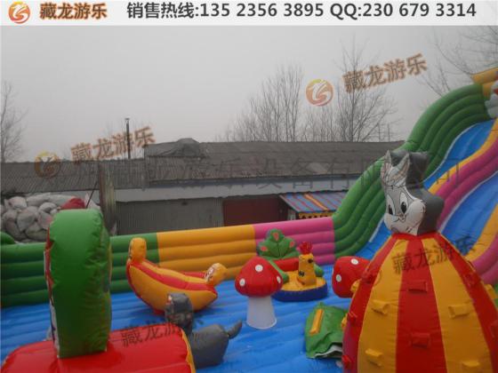 廣場(chǎng)充氣城堡生意經(jīng)營(yíng)策略與云南廠家的產(chǎn)品優(yōu)勢(shì)解析